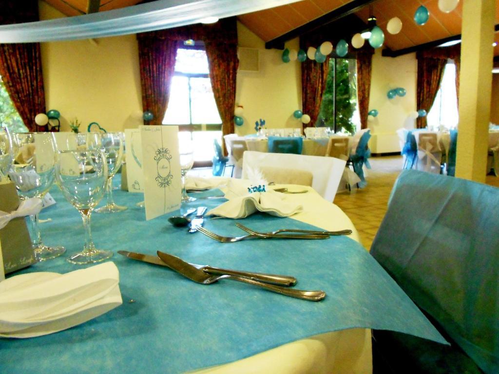 Hotel Restaurant Du Moulin De Barette ブラヴォジー エクステリア 写真